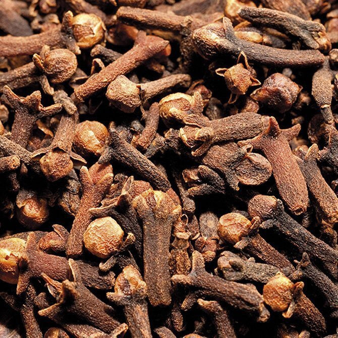OLIO ESSENZIALE CHIODI DI GAROFANO 10ml